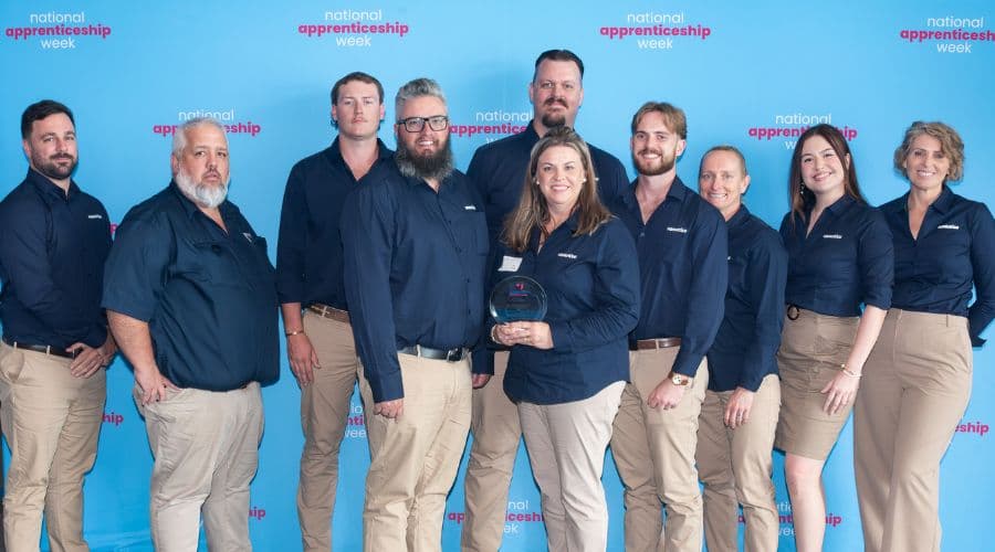 Komatsu Australia team