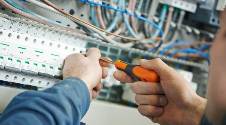 Skills You Need to Become an Electrician